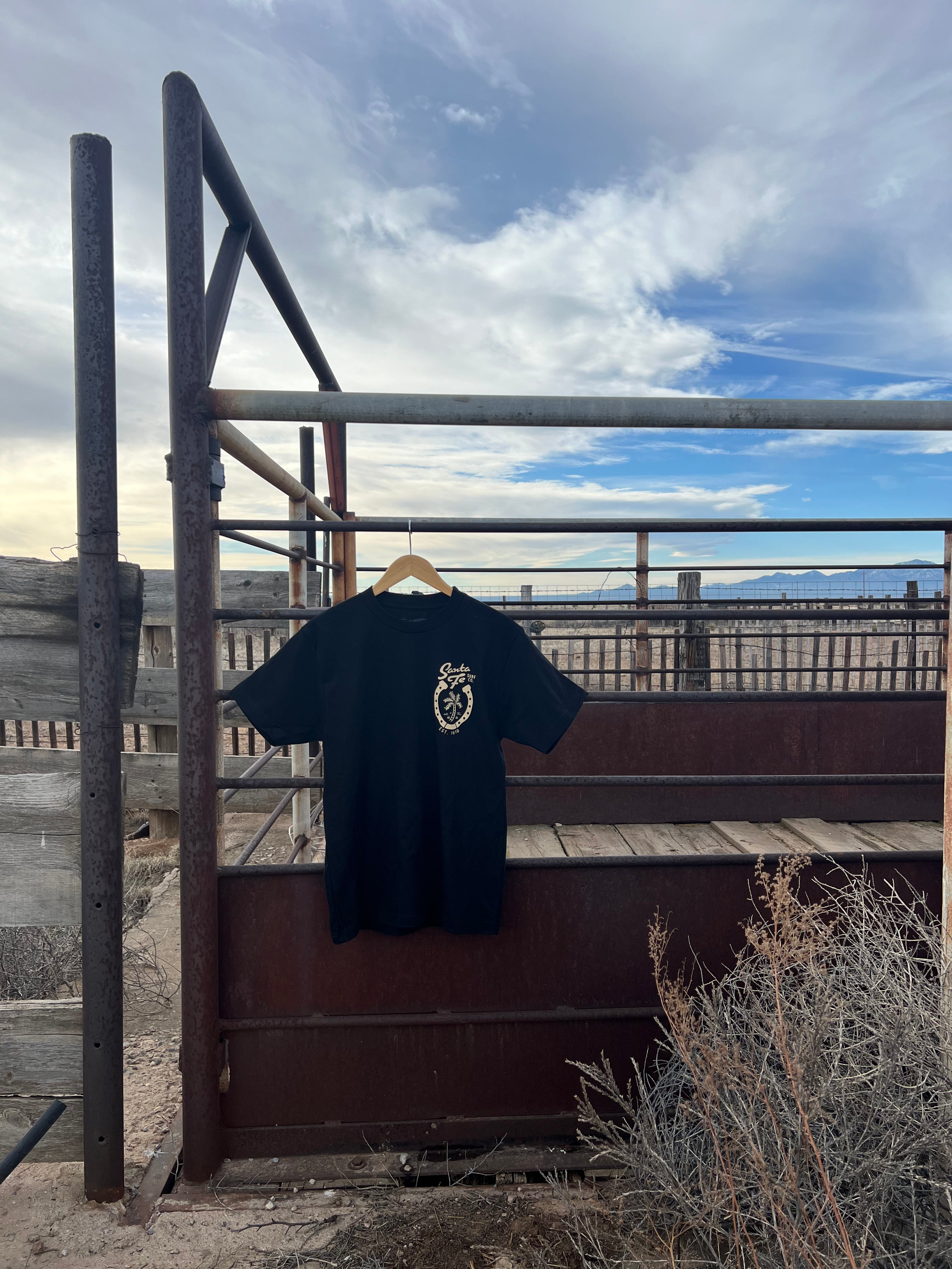 Lucky Horseshoe Shirt | Santa Fe Surf Co.