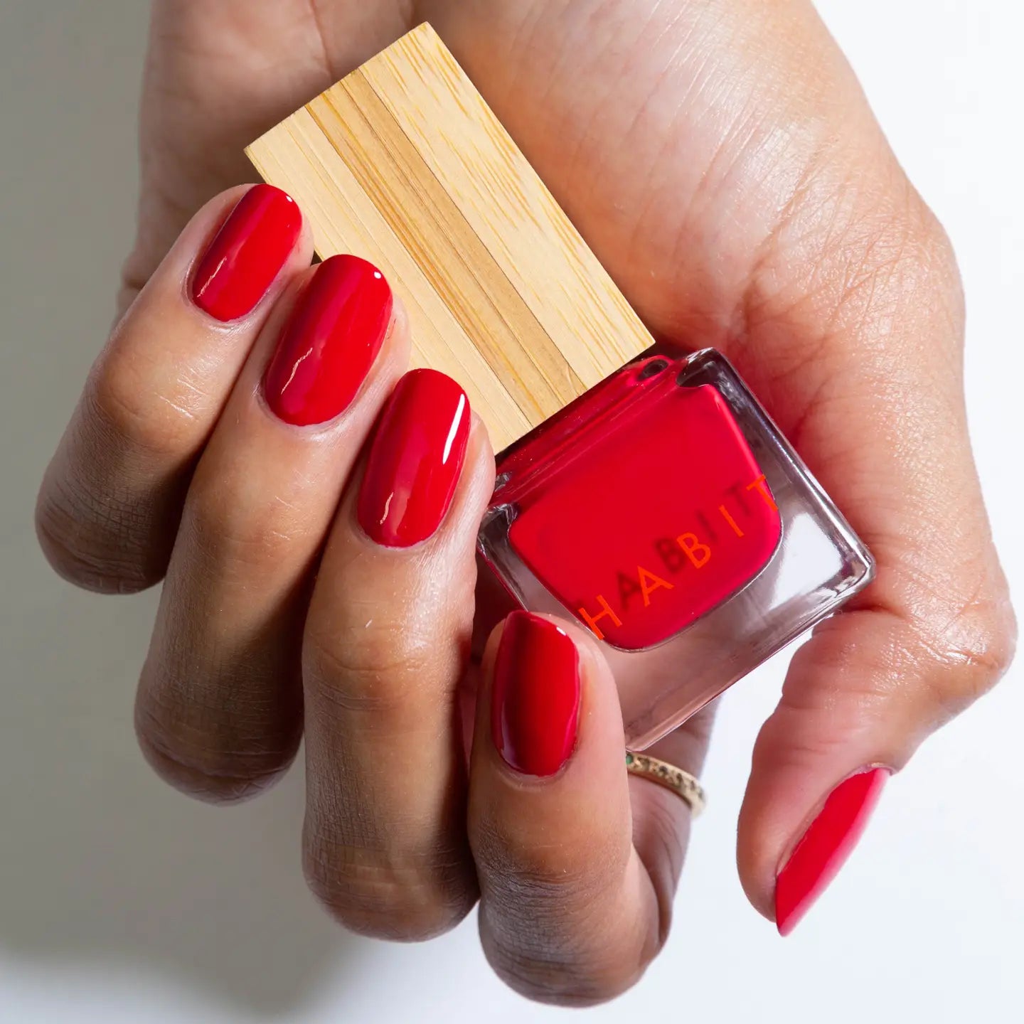 14 Hussy | Nail Polish