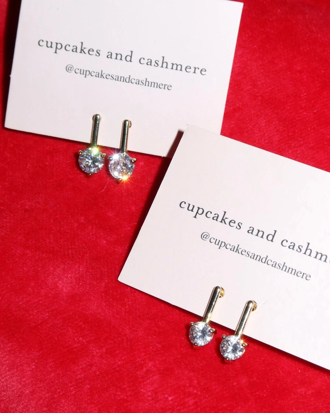 Elyse Bar Studs