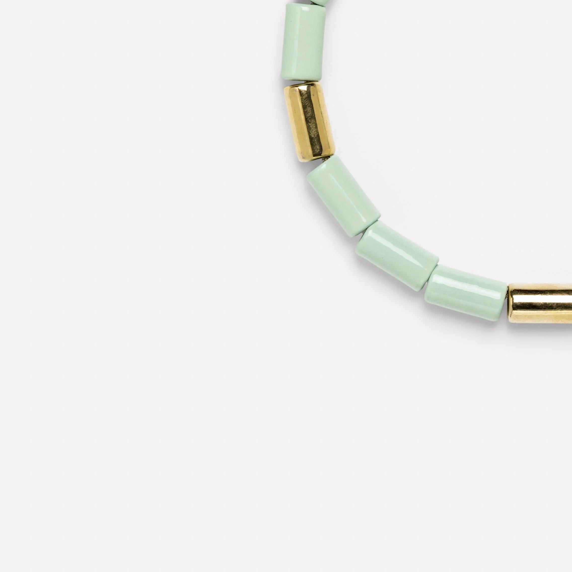 AMBROSIA & KARAT | BEAD FOUR NECKLACE