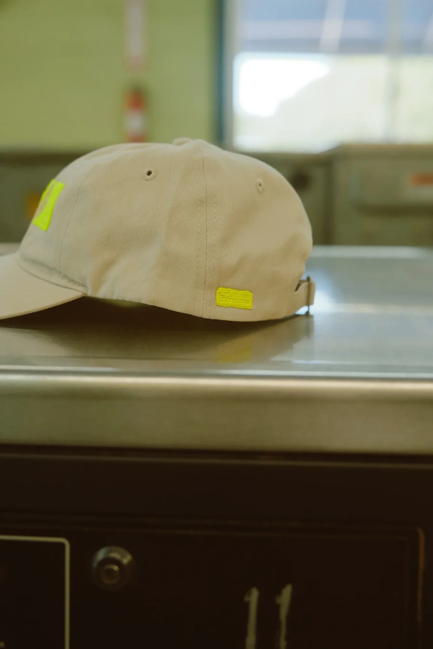 Desert Hat in Khaki | by Molyan