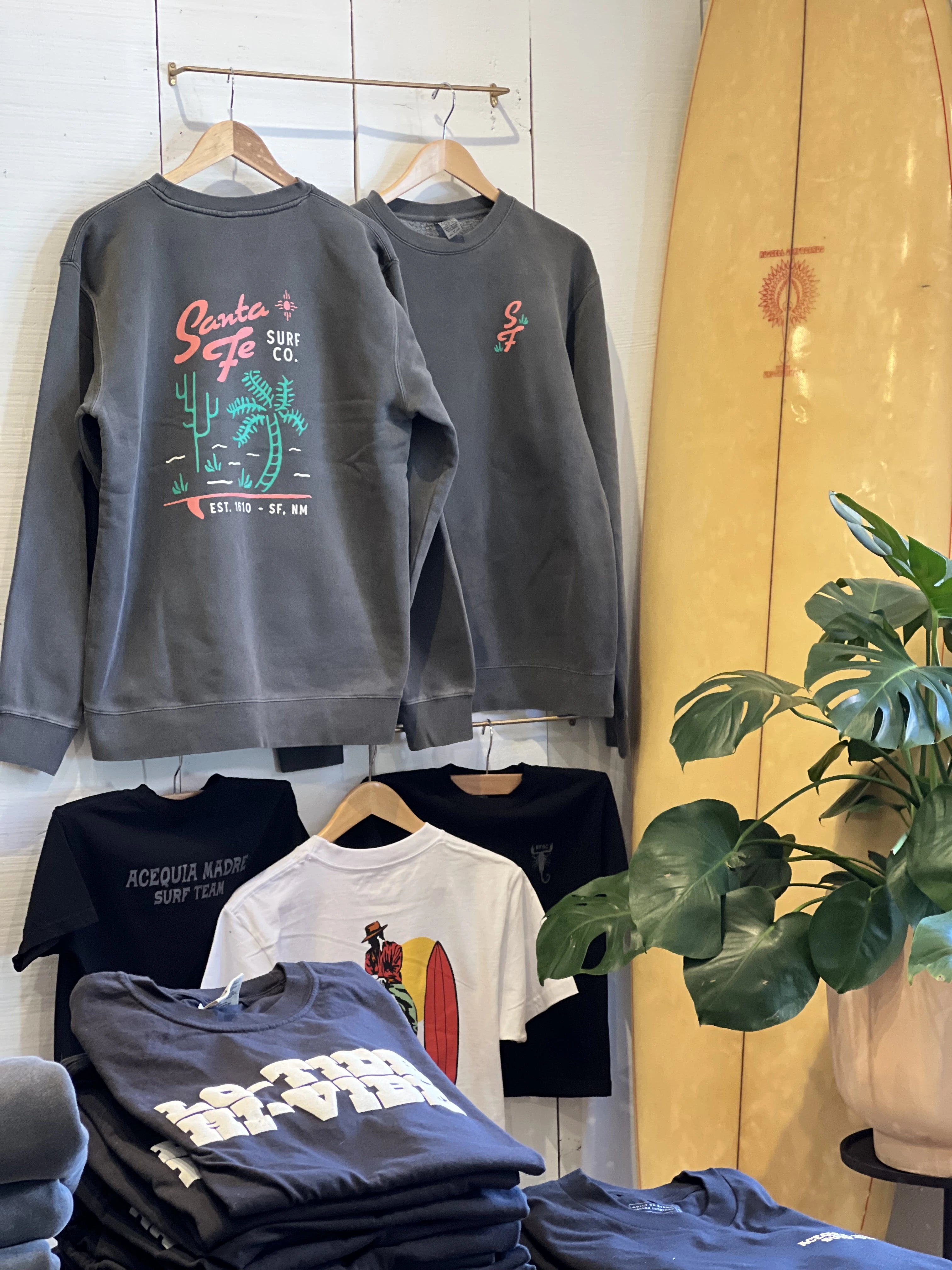 Waving Palm Sweatshirt | Santa Fe Surf Co.