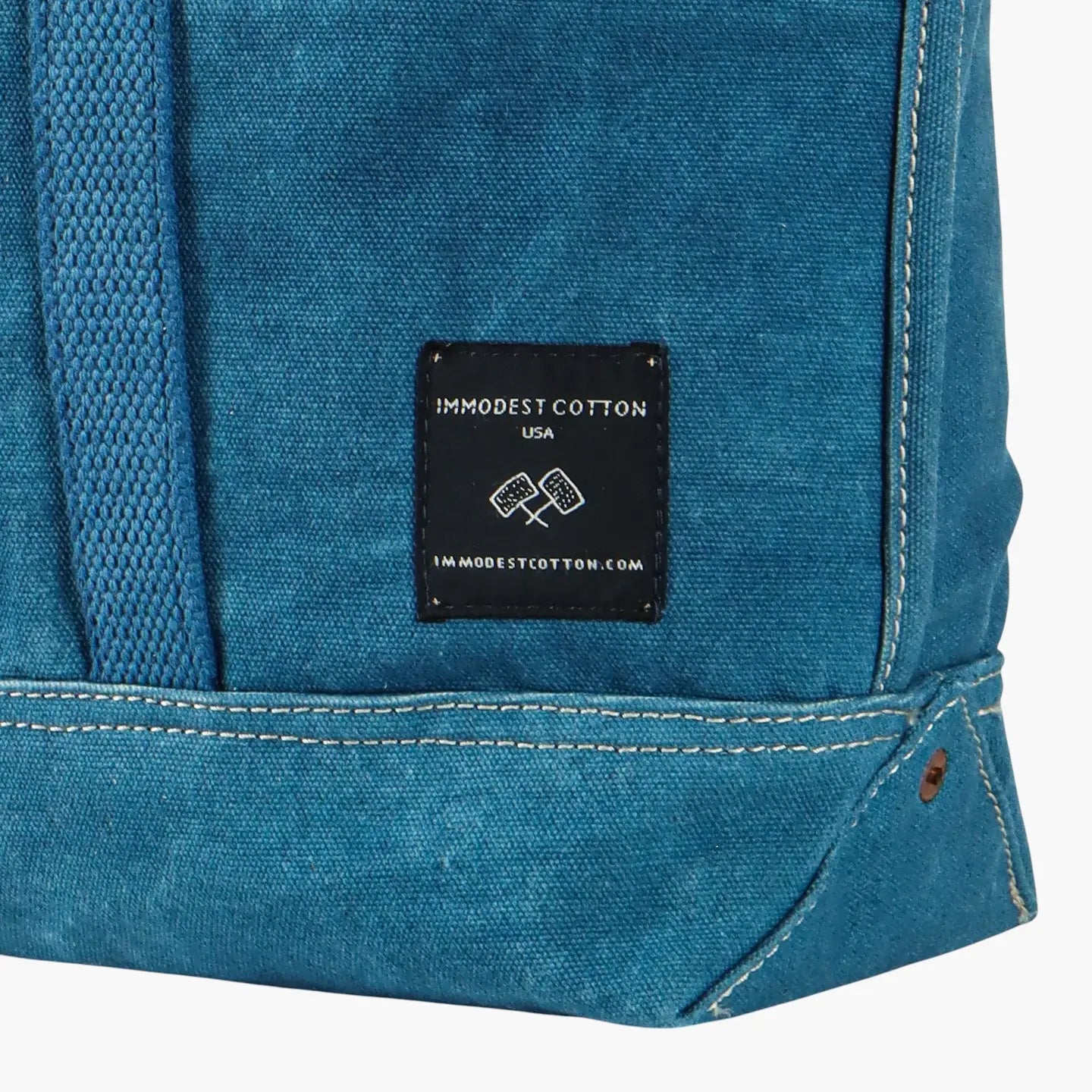 Small East West Tote | Indigo