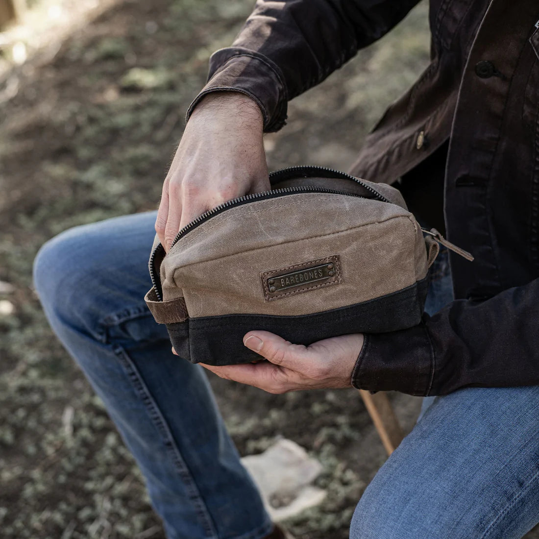 Neelum Dopp Kit